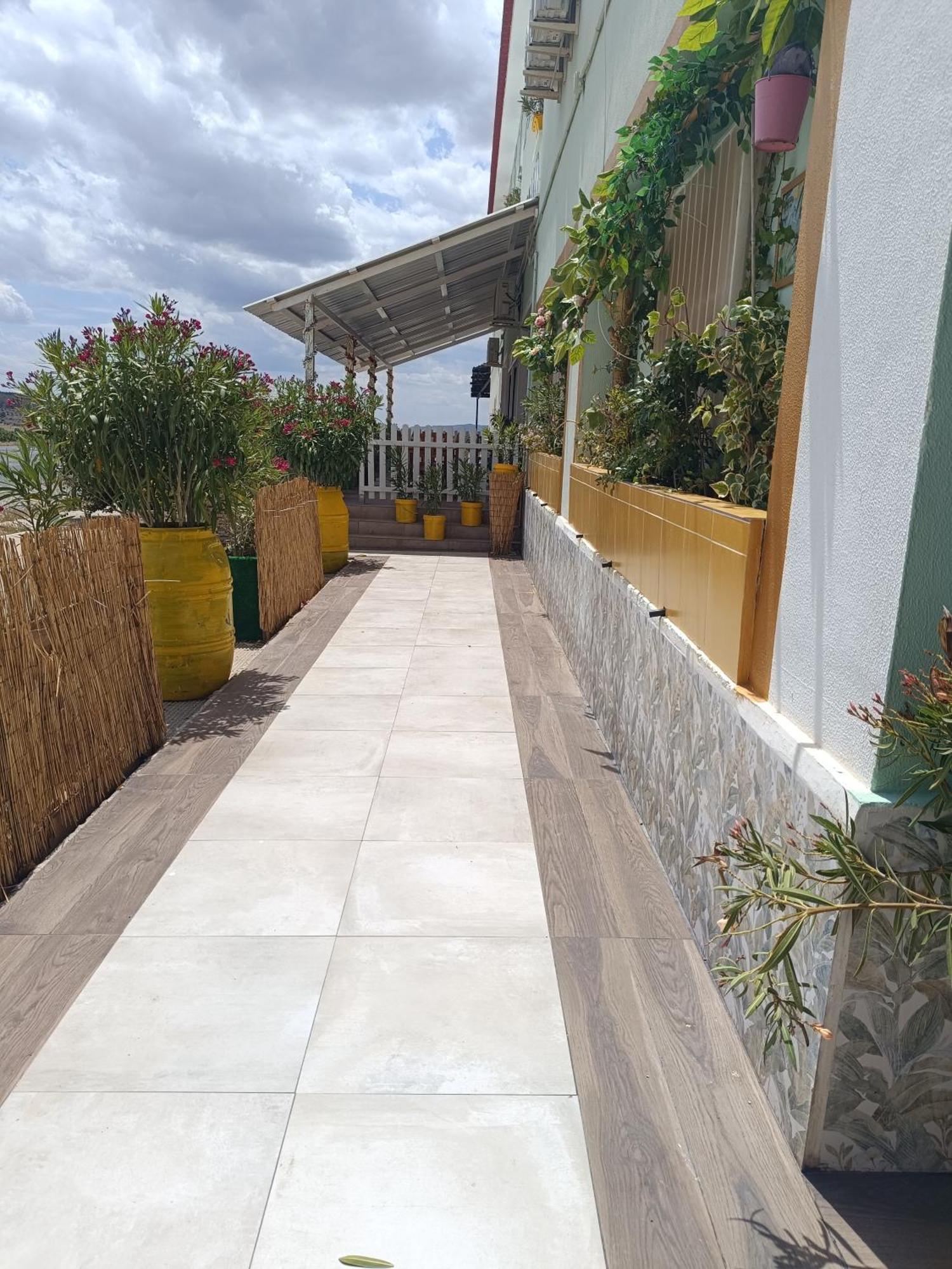 Hostal Fuente Del Pino Jumilla Exterior foto